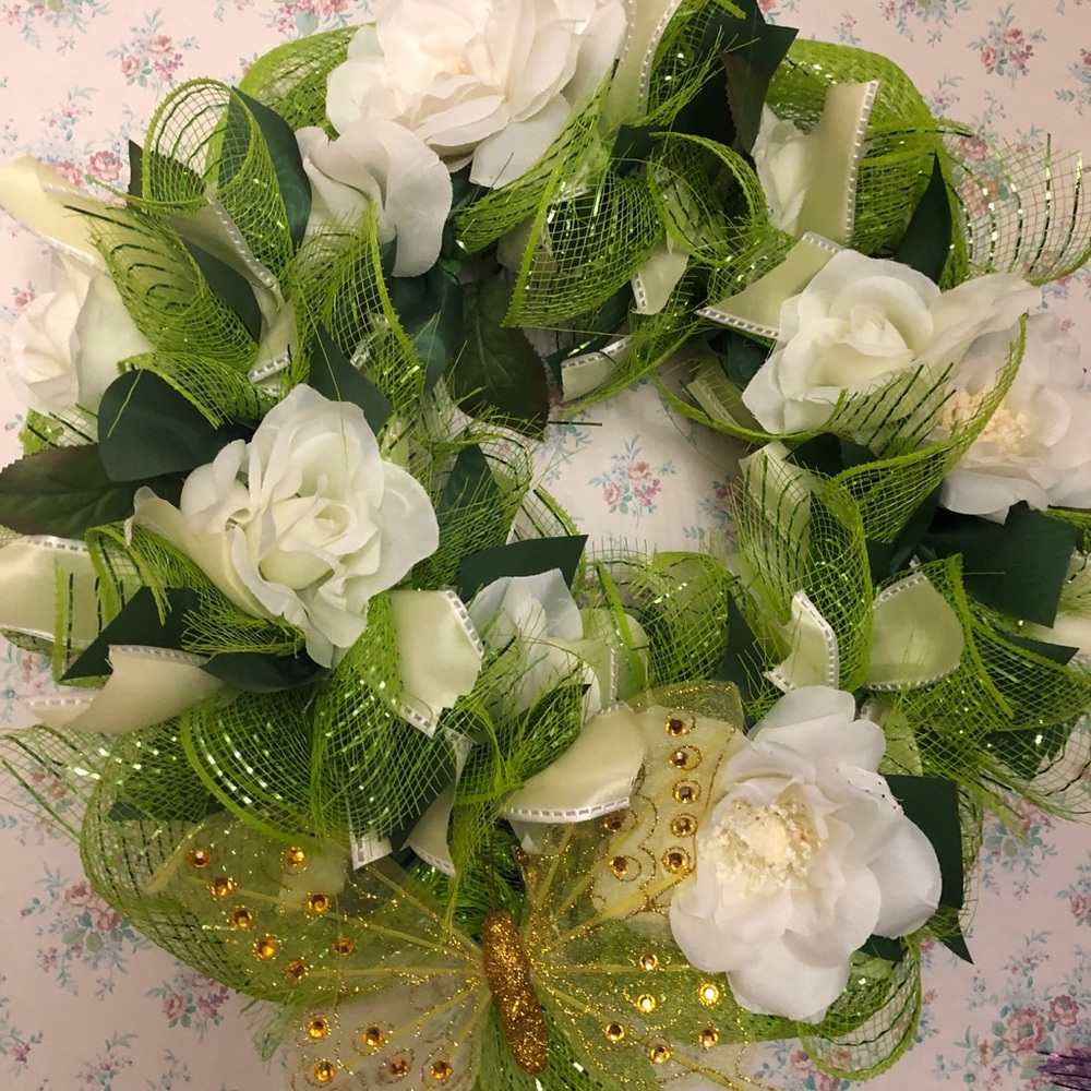 Original Butterfly Wreath — Green Gold - Decor